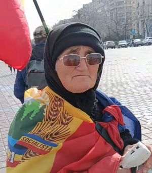 Falii în mişcarea suveranistă: două manifestaţii separate în aceeaşi zi