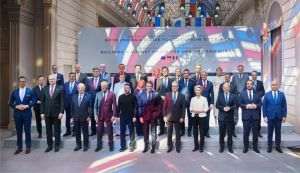 Trimiterea forţelor europene în Ucraina, prioritatea agendei franco-britanice