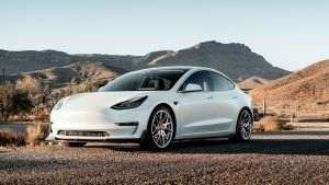 Tesla, ţinta atacurilor vandalilor din cauza poziţiilor politice ale lui Musk