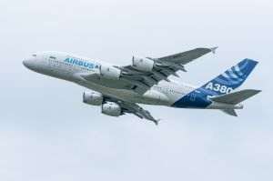 Airbus a livrat 70 de avioane în martie, dar obiectivele anuale rămân provocatoare