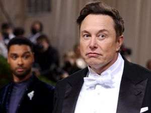 Elon Musk va rămâne în funcţia publică până la încheierea misiunii DOGE, afirmă Casa Albă
