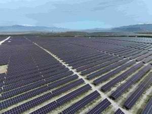 RWE şi PPC vor construi noi proiecte fotovoltaice de 567 MWp în Macedonia Centrală