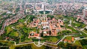 FPIOR susţine dezvoltarea ospitalităţii şi turismului prin conferinţa regională de la Alba Iulia