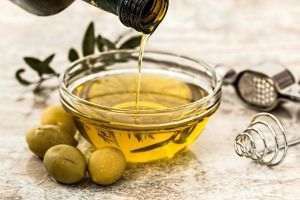 Producătorii spanioli de ulei de măsline iau în calcul investiţii în SUA 