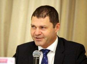 Radu Hanga: "Bursa poate fi cu adevărat drumul companiilor locale către piaţă"