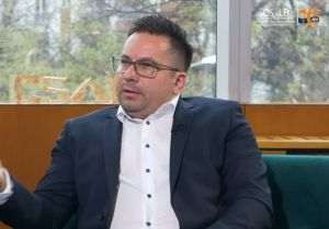 Dorian Petrovici, BT: "Cardul este pivotul relaţiei dintre client şi bancă"