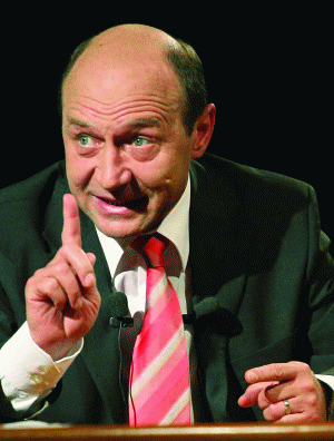 Traian Băsescu: "Vom face o analiză a cooperării globale".