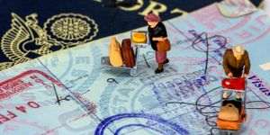 S-au înnăsprit condiţiile de obţinere a cetăţeniei române (statistică)