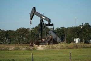 Producţia de ţiţei a ţării noastre a scăzut cu 7, 6% în primele două luni din 2025