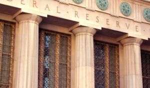 Rezerva Federală a SUA, între presiuni politice şi independenţă: riscuri globale în creştere