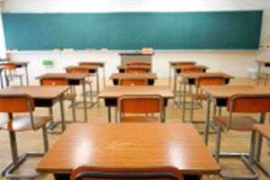 Guvernul aprobă concursuri de angajare pentru circa 62.000 de posturi în educaţie