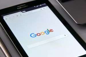 TradeVille: Alphabet plănuieşte investiţii de 75 miliarde dolari, în 2025