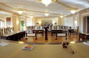 CCR dezbate cererea lui Sebastian Popescu de anulare a turul 1 al alegerilor din 4 mai