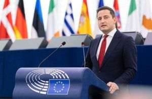 Vicepreşedintele Parlamentului European Nicu Ştefănuţă solicită Comisiei Europene intensificarea supravegherii online în contextul alegerilor prezidenţiale din România