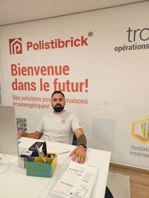 Lucian Bouleanu, CEO EU şi inventator, şi-a început drumul în domeniul construcţiilor încă din copilărie, inspirat de bunicul său, uncunoscut constructor din Craiova.