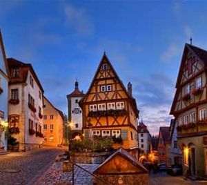 Wizz Air: Top destinaţii city-break accesibile în Germania, vara 2025