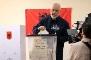 Socialiştii au obţinut victoria în alegerile parlamentare din Albania pentru a patra oară consecutiv