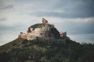 România digitalizează patrimoniul cultural cu ajutorul unei platforme naţionale