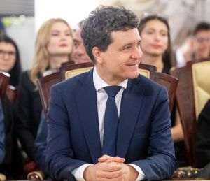 Photo source: facebook / Curtea Constitutionala a Romaniei