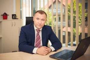 BT Leasing simplifică plăţile facturilor datorită tehnologiei oferite de Finqware: direct din cont, fără card sau numerar