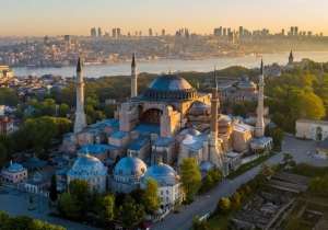 Surse: Kievul acceptă în mod condiţionat noi discuţii cu Moscova luni la Istanbul