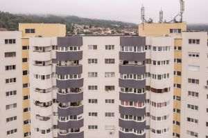 ADR Vest prelungeşte termenul pentru reabilitarea blocurilor