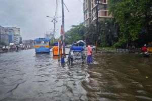 Tragedy in India: Monsoon rains cause dozens of deaths