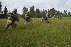 Exerciţii NATO în Marea Baltică pentru pregătirea unei posibile confruntări cu Rusia
