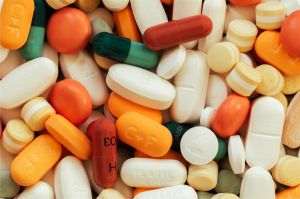 TradeVille: Sectorul farmaceutic - evoluţii financiare în creştere majoră