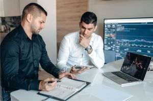 Oferta Fidelis: Investitorii mizează puternic pe titlurile în euro