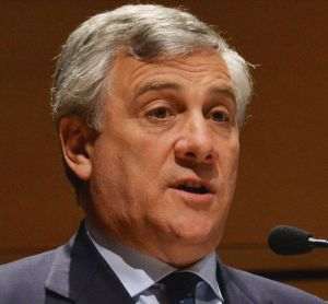 Antonio Tajani: Italia are nevoie de cel puţin 10 ani pentru a creşte cheltuielile militare