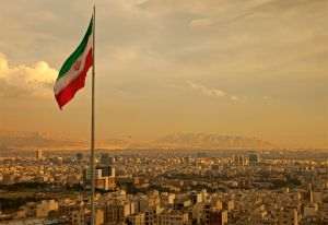 Macron, Starmer şi Merz discută despre criza din Iran