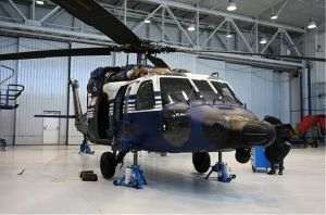 Aerostar finalizează prima inspecţie de întreţinere de rutină a unui elicopter Black Hawk