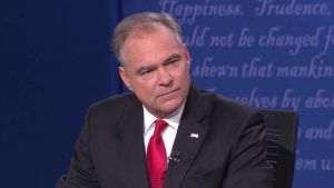 Kaine vrea control asupra deciziilor de război: Trump nu poate ataca Iranul fără Congres