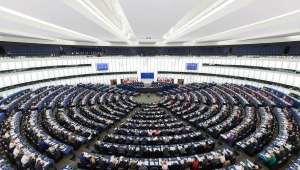 Parlamentul European susţine aderarea Muntenegrului şi a Republicii Moldova la UE