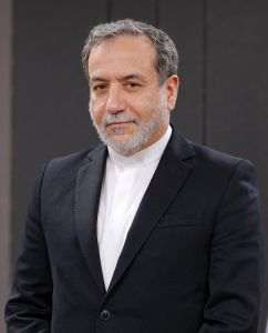Araghchi: ”Iranul îşi rezervă toate opţiunile pentru a-şi apăra suveranitatea, interesele şi poporul”
