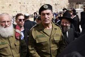 Şeful armatei israeliene confirmă operaţiuni ale comandourilor în Iran
