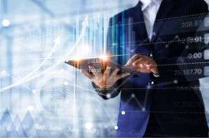 Un fond controlat de Lion Capital şi Longshield Investment a ajuns la o deţinere de 11% din Infinity Capital