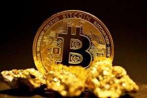 Românii pot plăti vacanţele pe Riviera Franceză integral cu criptomonede, prin Binance Pay