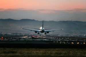 TradeVille: Delta Air Lines aşteaptă un sezon de vară solid