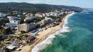 Litoralul românesc: Hotelurile care ştiu să se promoveze sunt pline