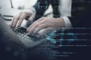 Sondajul CCNE Pulse Check 2025: Atacurile cibernetice reprezintă principala ameninţare pentru companiile europene în 2025