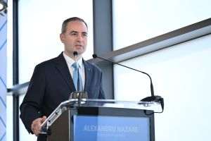 Alexandru Nazare: Evoluţiile bursiere confirmă încrederea investitorilor în măsurile de restabilire a echilibrelor macroeconomice ale României