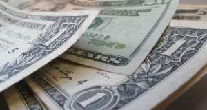 Românii care vor să viziteze SUA vor trebui în curând să plătească o taxă „de integritate a vizei”