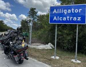  Mexicul cere repatrierea a 14 cetăţeni reţinuţi în centrul de detenţie „Alligator Alcatraz” din SUA