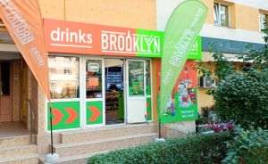 Brooklyn Drinks Market aniversează 1 an de activitate şi atinge pragul de 25 de magazine în România