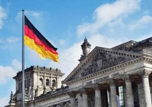 Reuters: Germania nu va fi penalizată dacă depăşeşte reglementările UE privind deficitul bugetar