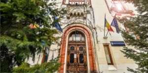 Ministerul Educaţiei supune consultării publice patru proiecte legislative-cheie