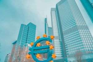 Bulgaria introduce afişarea obligatorie a preţurilor în leva şi euro