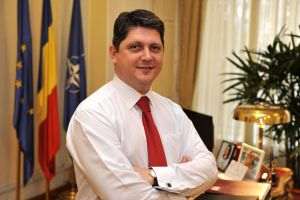  Titus Corlăţean: Am luat decizia de a candida la preşedinţia PSD